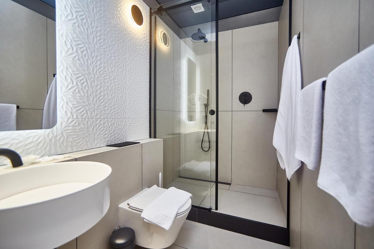 Ultramarinn Hotel Odessa Eksteriør bilde